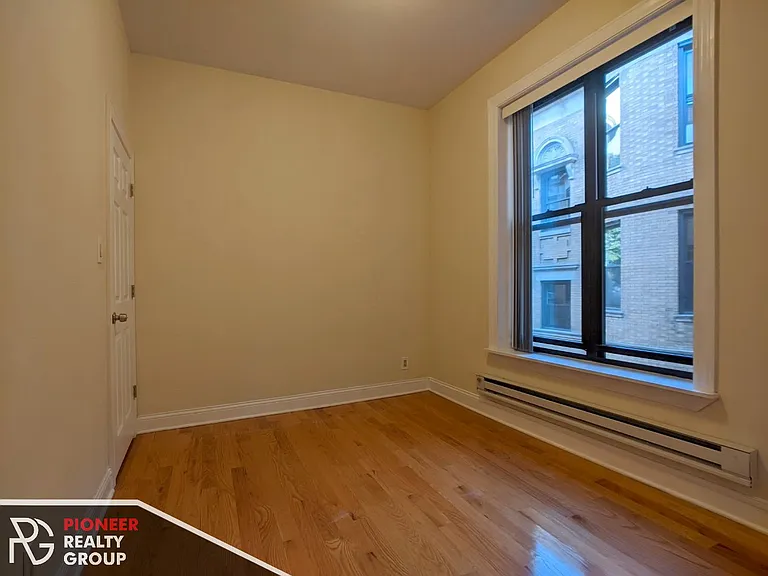 1212 N Dearborn St #1216-D1220-A2 — Photo 2