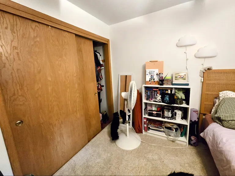 206 Kings Row #B — Photo 11