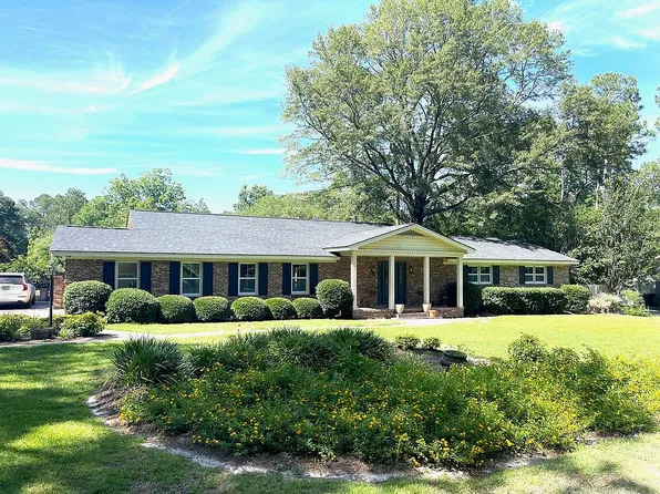 105 Greenbriar Trl, Statesboro, GA 30458