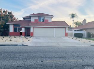 1054 E Commonwealth Ave, San Jacinto, CA 92583