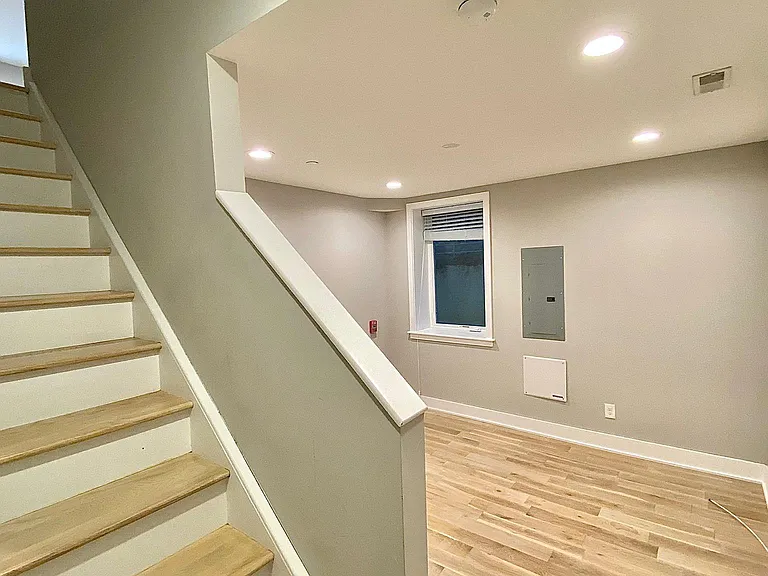 1516 Green St #A — Photo 13