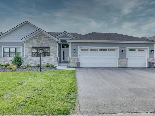 7852 East Stone Ridge DRIVE #55-2, Sussex, WI 53089