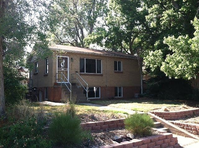 Front of Up and Down Duplex