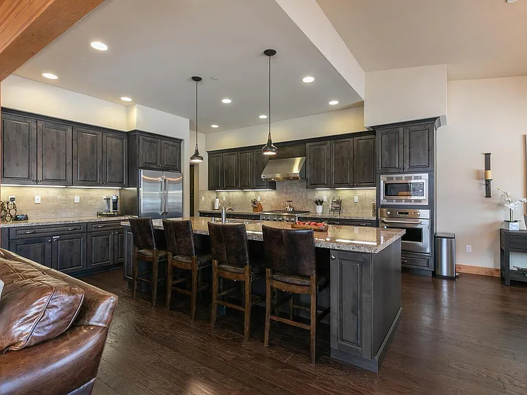 10108 Sagebrush Ct — Photo 7