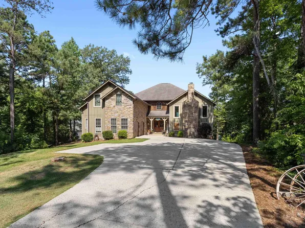 2166 Shore Side Ln, Sylacauga, AL 35151