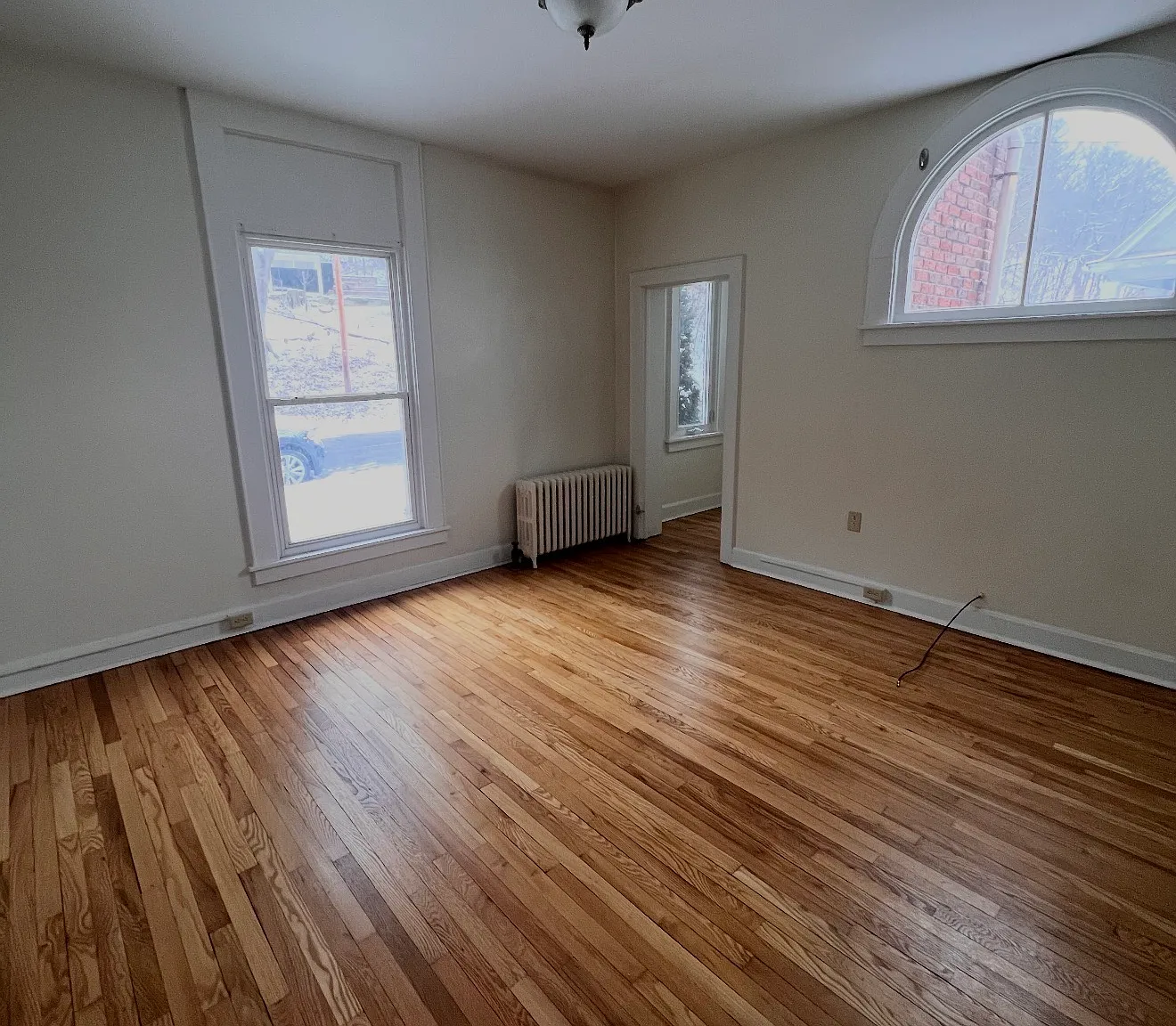 1 bed, 900 sqft, $950 — Photo 2