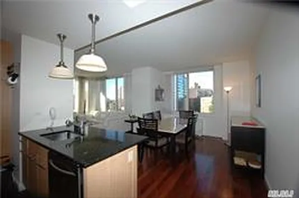 Sold by Madeleine Realty Ltd. | media 6