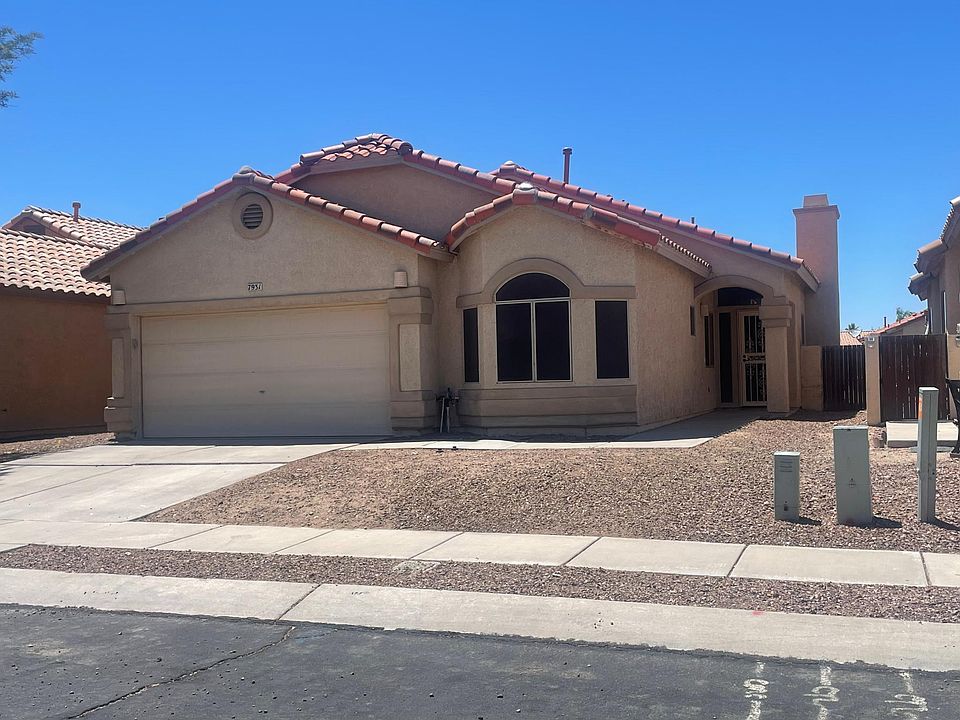 1st image of 7931 N Panamint Dr