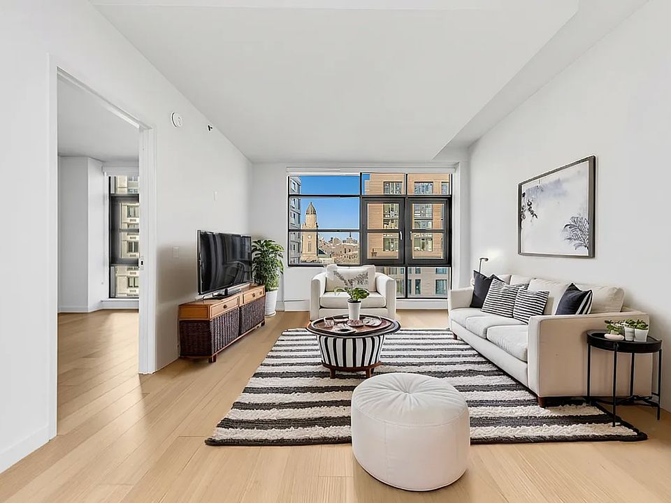 1st image of 171 Suffolk St #F8