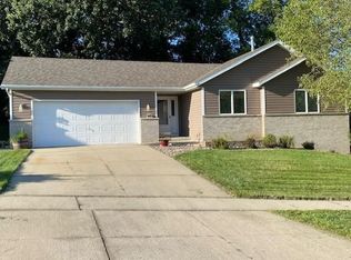 4315 6th St NW, Rochester, MN 55901