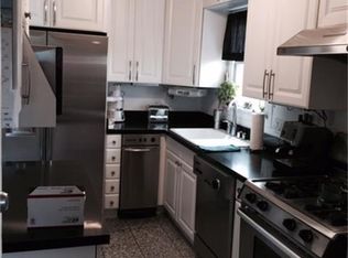 821 Aurora St, Houston, TX 77009