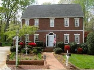 6042 Rittenhouse Rd, Winston Salem, NC 27104