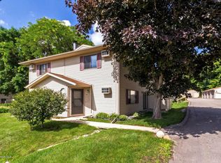 5 Meadow Run Dr SW APT B, Rochester, MN 55902