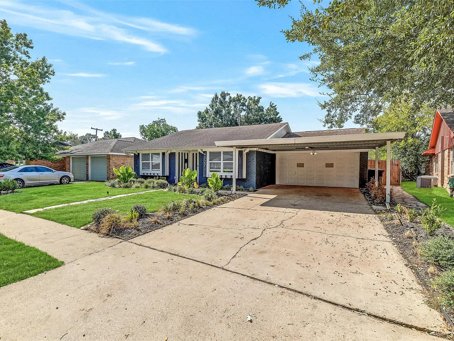 4 bed, 3.0 bath, 2760 sqft, $3,500 — Photo 3