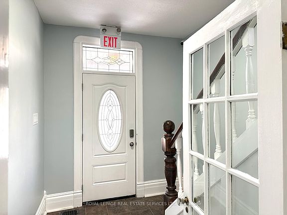 4th image of 100 Essa Rd
