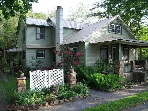 311 Front St — Photo 1