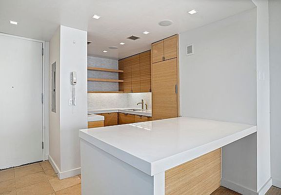 4th image of 641 5th Ave #48C