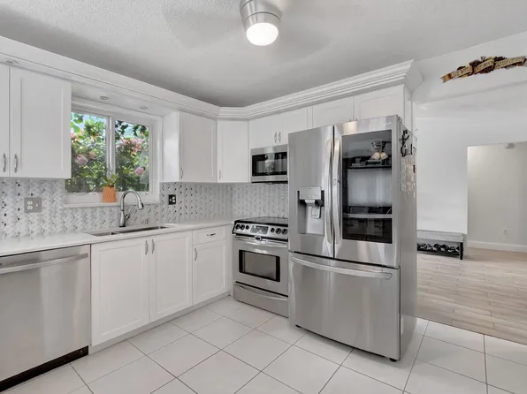 22505 Labrador Street, Boca Raton, FL 33428