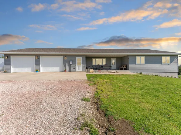 29147 403rd Ave, Delmont, SD 57330