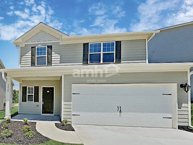 3410 Ridge Hill Pkwy — Photo 1