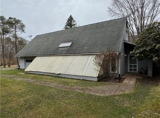 22 Elm Rd, Smethport, PA 16749