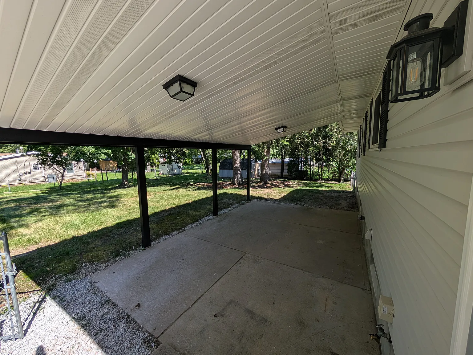3 bed, $1,850 — Photo 4