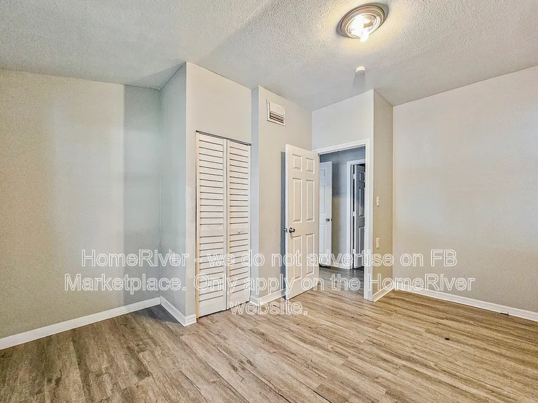 1048 Powersong St — Photo 14