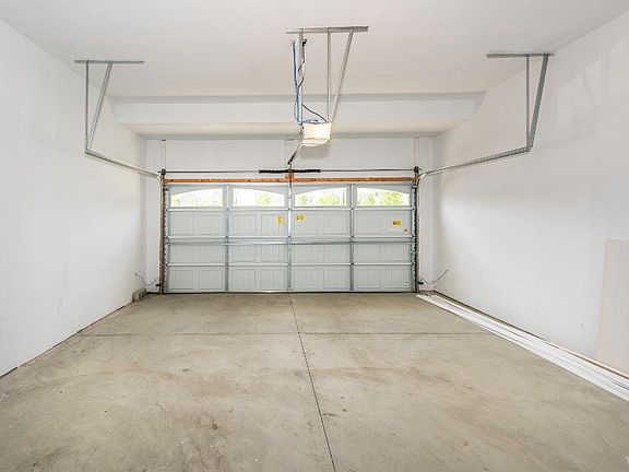 5th image of 2768 Polson St