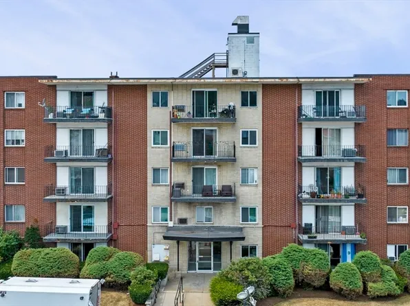 80 Main St APT 7, Malden, MA 02148