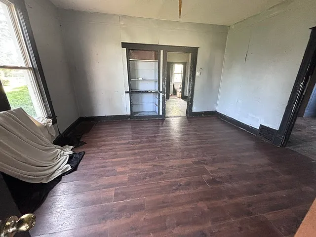 3 bed, 1160 sqft, $950 — Photo 4
