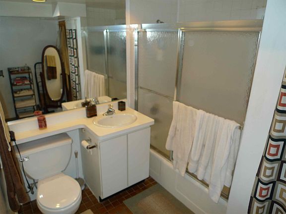 2nd image of 1846 N Orleans St APT Gr