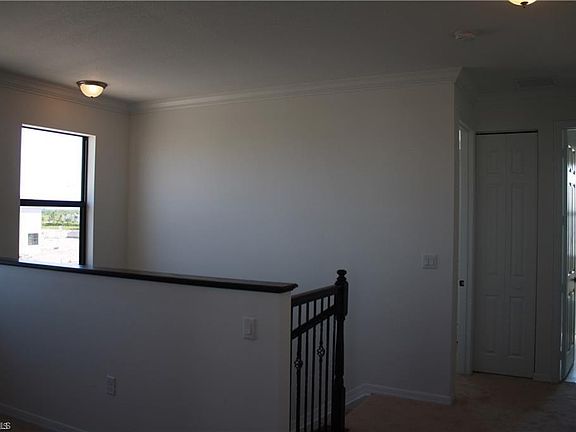 5th image of 5389 Cameron Dr