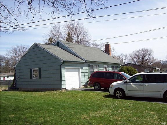 2nd image of 406 Sunflower Dr