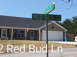 152 Red Bud Ln, Hollister, MO 65672