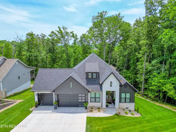 142 Amohi Way, Loudon, TN 37774
