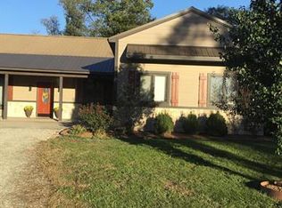 40 W Harper Rd, Clark, MO 65243