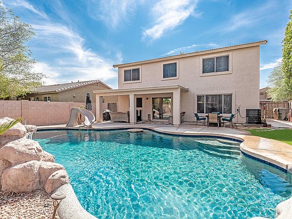 2nd image of 15872 W Cocopah St