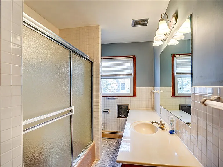 6212 South Ct #4 — Photo 33