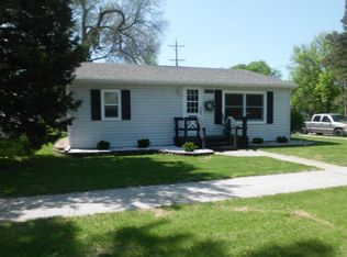 1301 E Hanson Ave, Mitchell, SD 57301