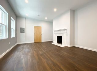 126 S 19th St APT 2R, Philadelphia, PA 19103