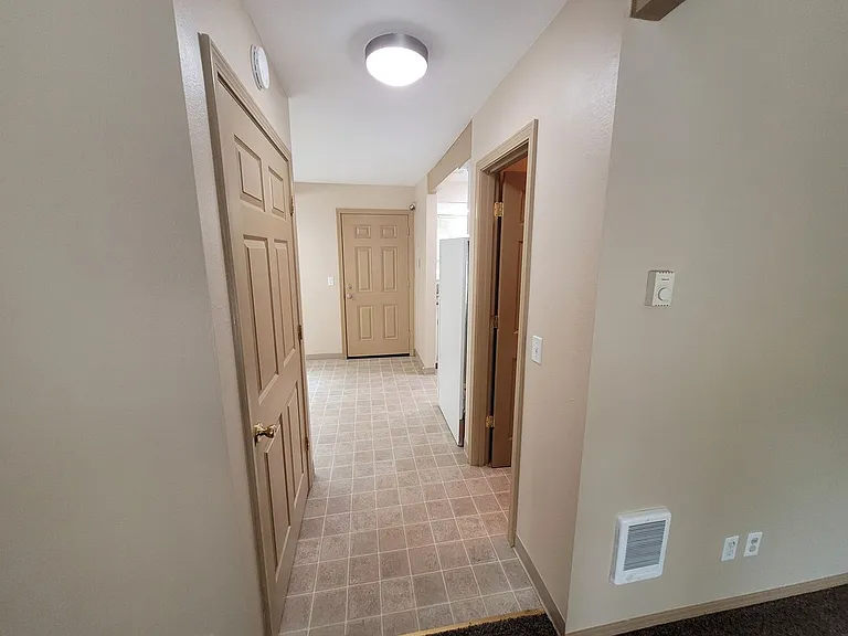 1531 1547 Mill St SE — Photo 11