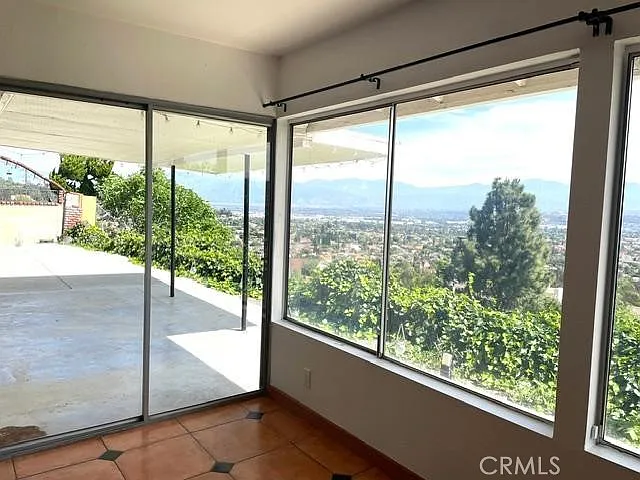 3284 Montellano Ave — Photo 6