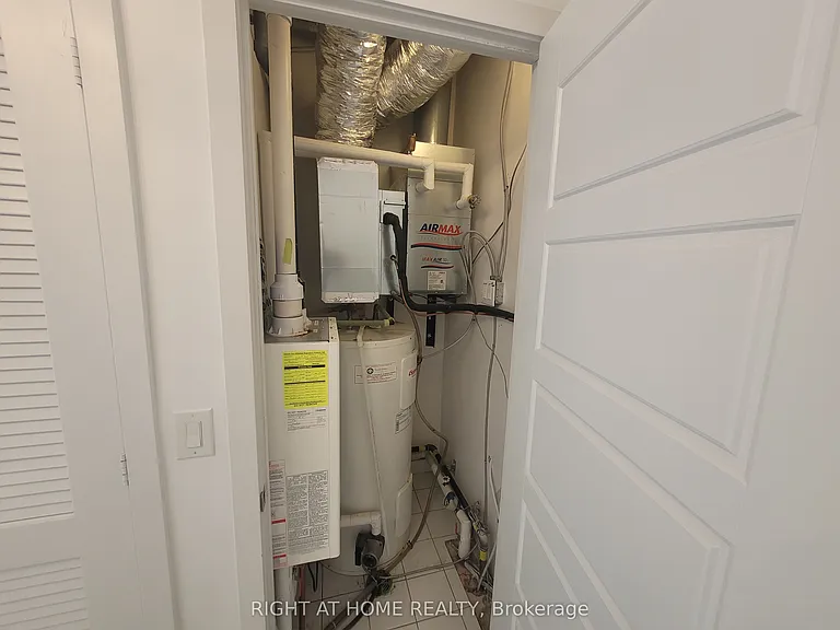 247 Broward Way #31 — Photo 8