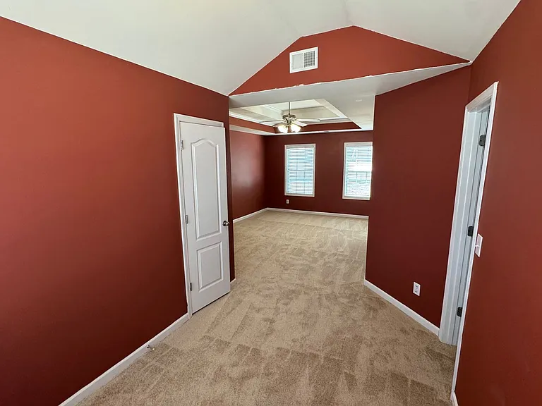 6902 Grand Hickory Dr — Photo 20