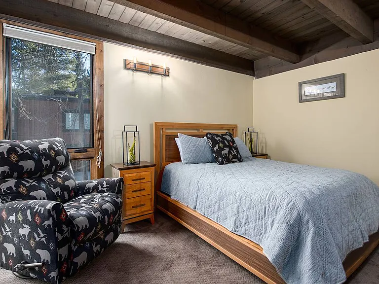 1436 Broken Lance Dr #13 — Photo 8