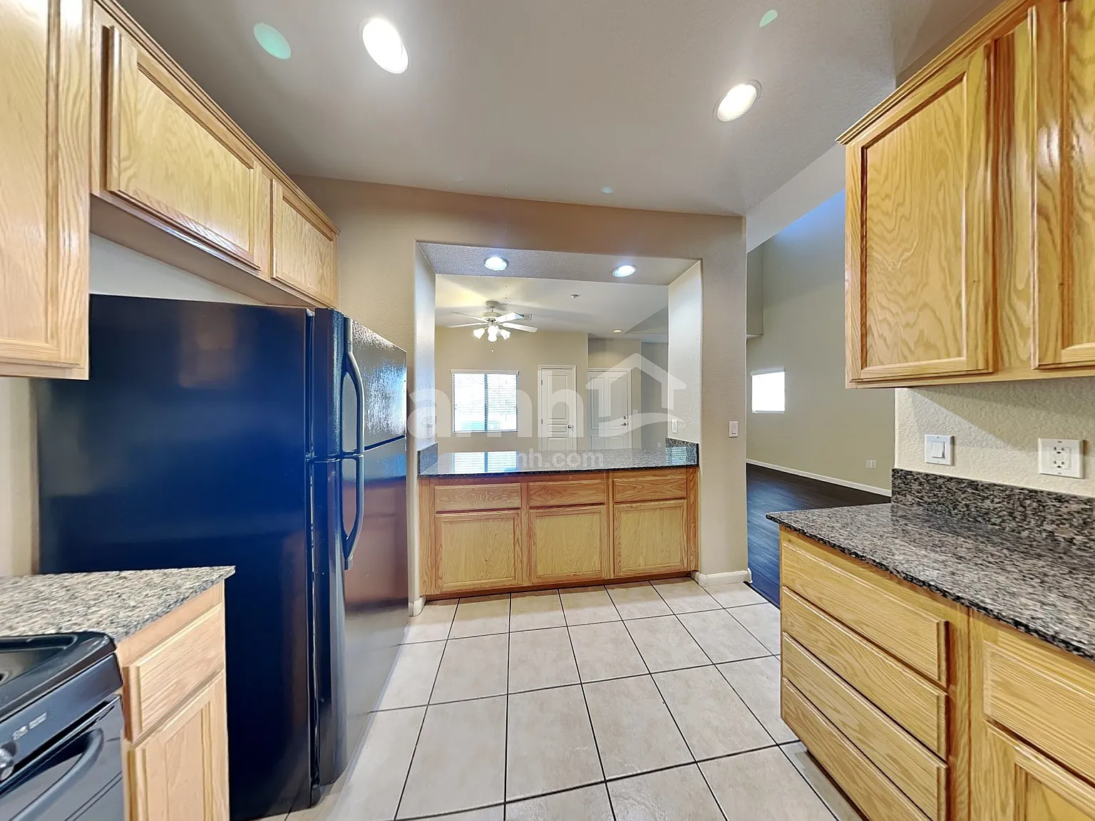3 bed, 2.5 bath, 1539 sqft, $1,970 — Photo 4