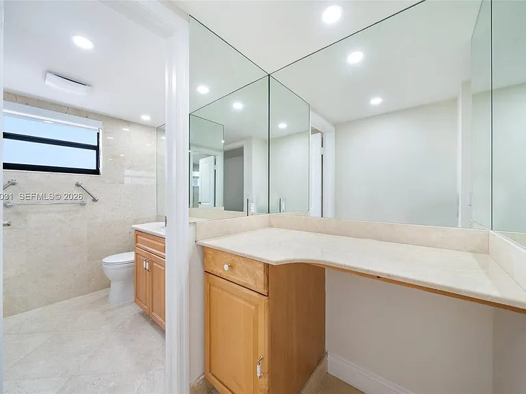 2301 S Ocean Dr #2507 — Photo 15