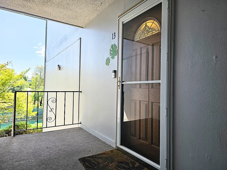 16850 SW Gleneagle Dr — Photo 18