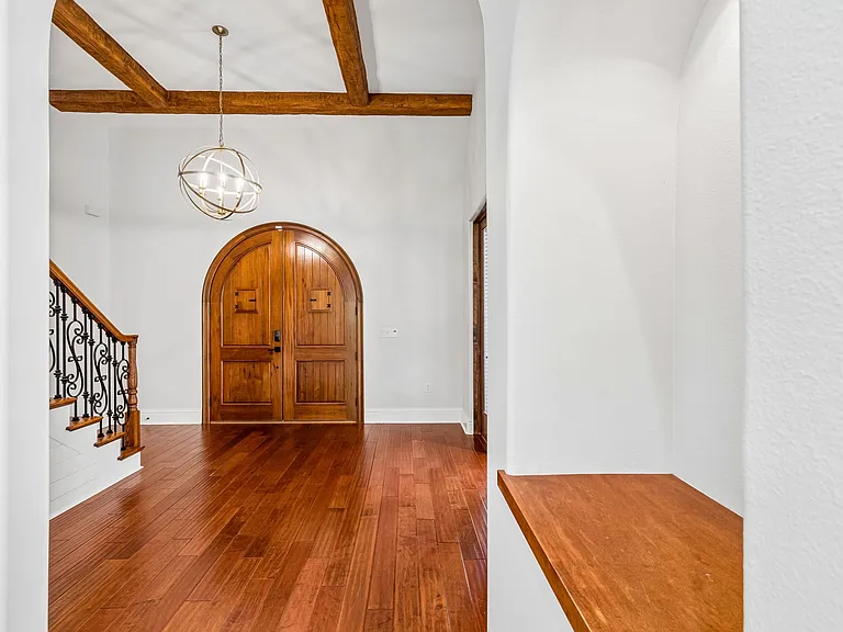 3917 W Barcelona St — Photo 48