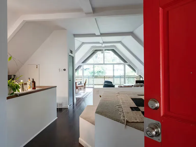 7041 Woodrow Wilson Dr — Photo 1